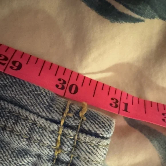 Princess Polly Women’s Low Rise Cargo Side Pocket Straight Jeans​ - Picture 12 of 12